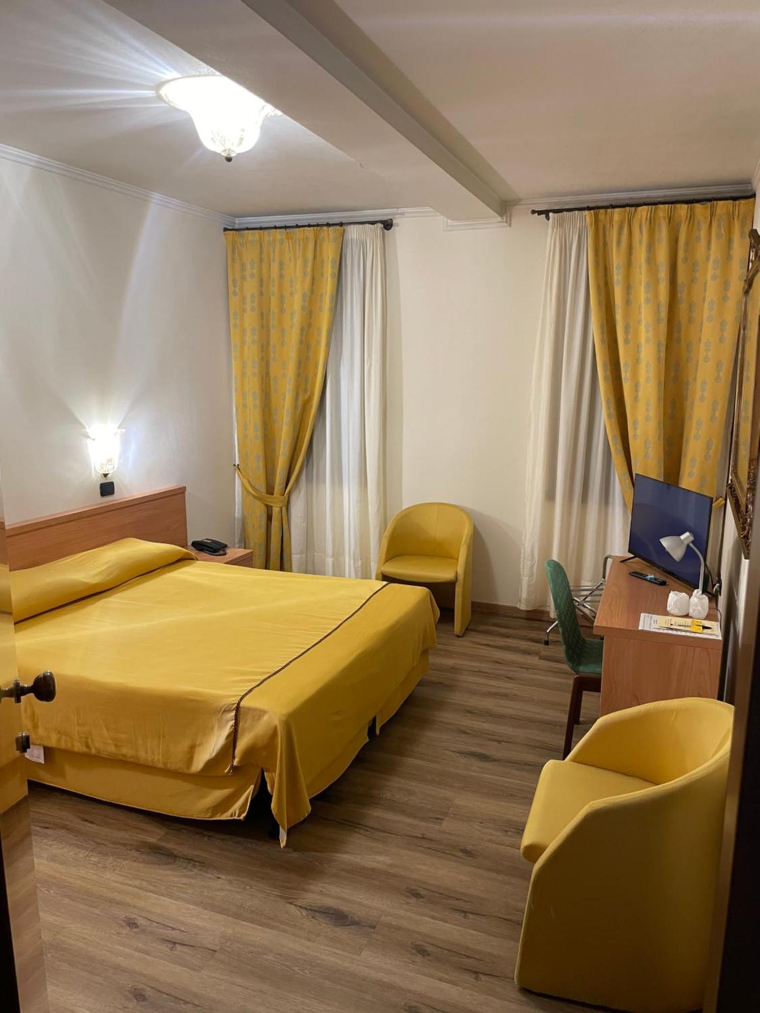 Hotel Ab Baretta Legnaro Eksteriør billede